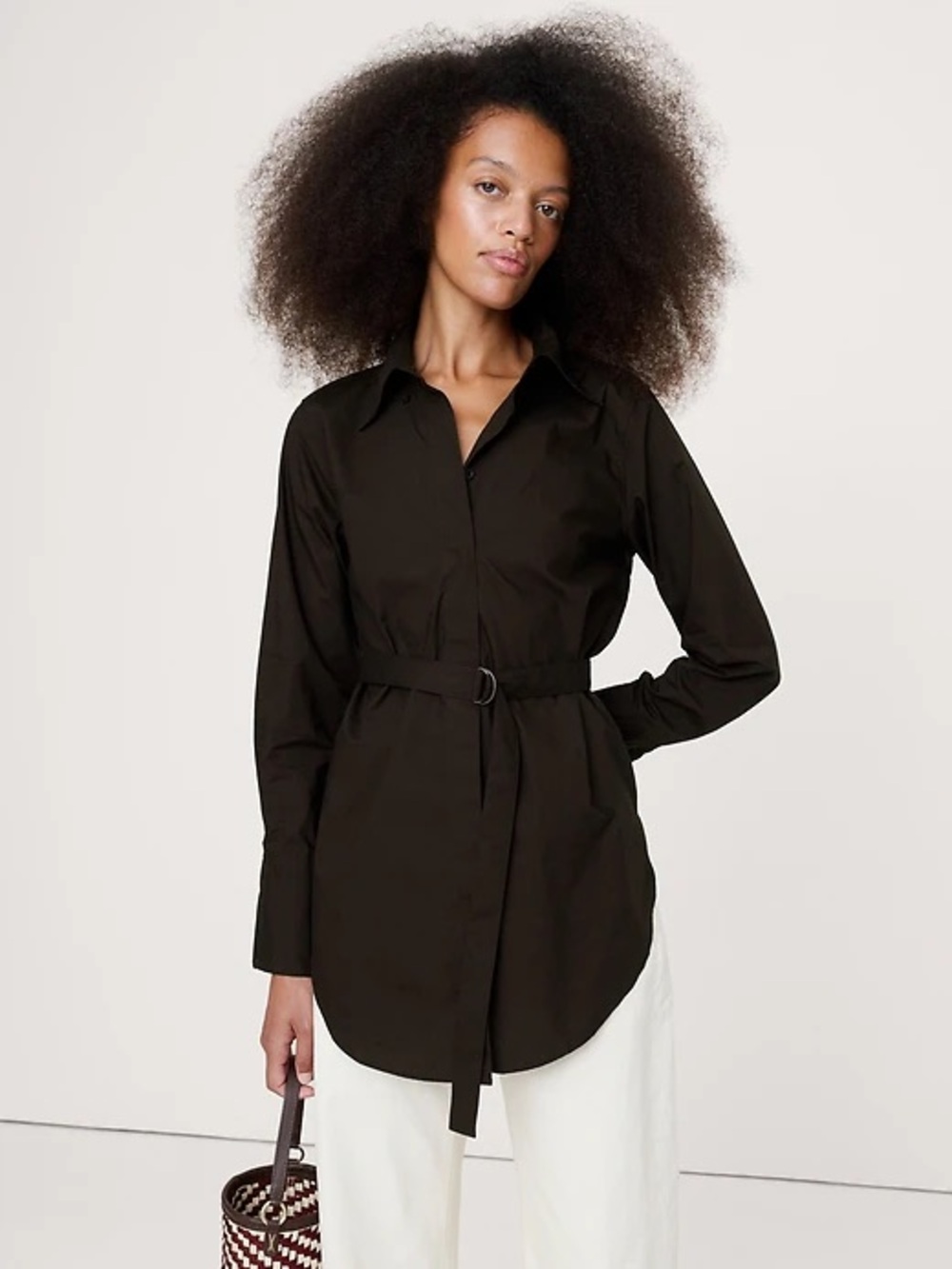 Banana Republic Black Longline D-Ring Belt Button-Down Shirt